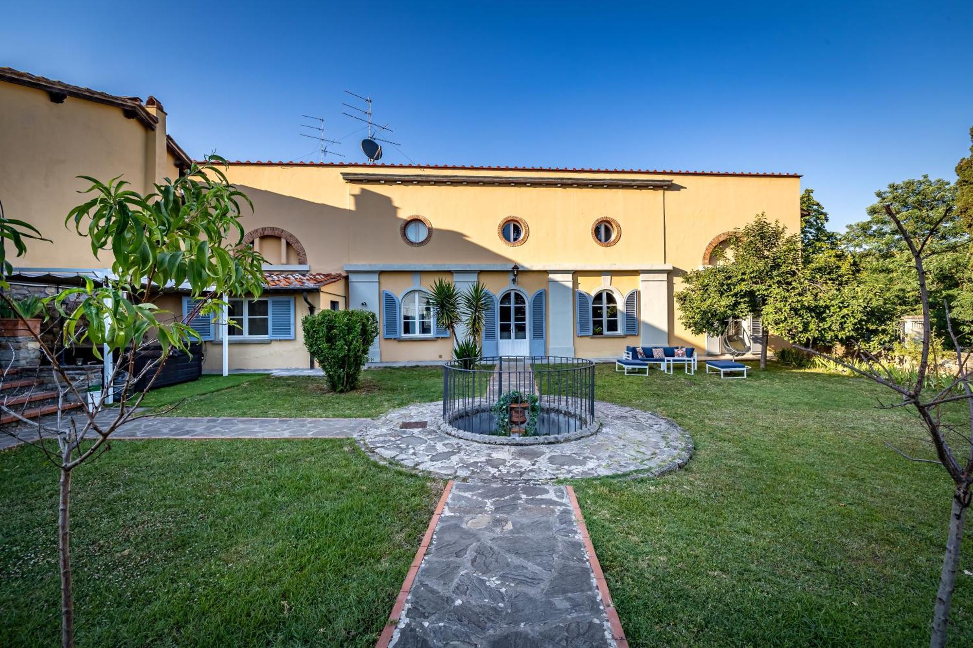 Luxury Limonaia With Jacuzzi Near Florence San Jacopo al Girone Buitenkant foto